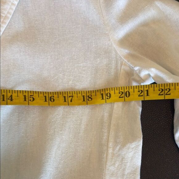 Caslon White Linen blend Open Front Blazer size medium - Picture 9 of 10